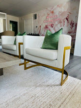 Load image into Gallery viewer, Oliva